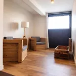 De Charme 6 Ou 8 Personnes En Aubrac Chez Sebastien & Stephanie Holiday home