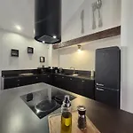 Holiday home De Charme 6 Ou 8 Personnes En Aubrac Chez Sebastien & Stephanie Peyre-en-Aubrac
