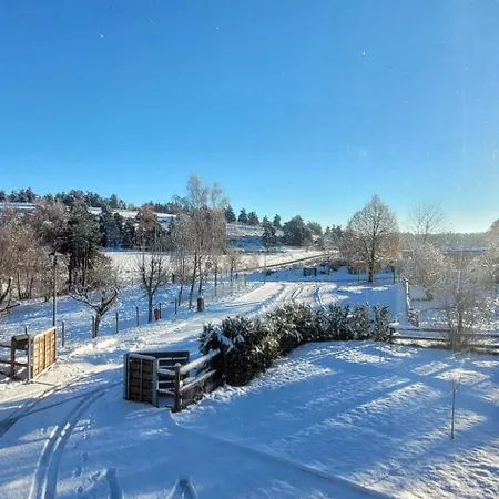 De Charme 6 Ou 8 Personnes En Aubrac Chez Sebastien & Stephanie Semesterbostad *