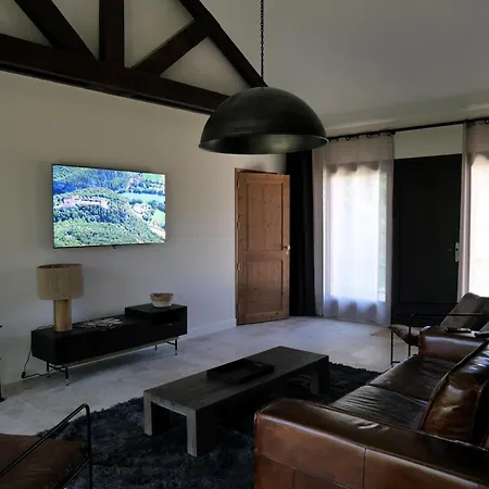 Hébergement de vacances De Charme 6 Ou 8 Personnes En Aubrac Chez Sébastien&stéphanie Peyre-en-Aubrac