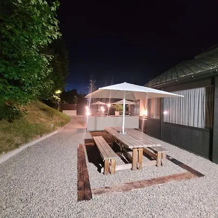 De Charme 6 Ou 8 Personnes En Aubrac Chez Sébastien&stéphanie Hébergement de vacances *