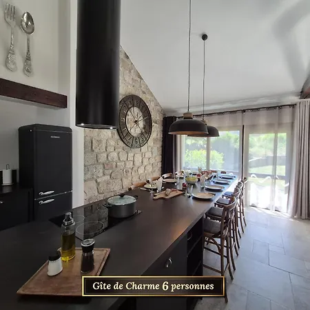 De Charme 6 Ou 8 Personnes En Aubrac Chez Sebastien & Stephanie Peyre-en-Aubrac
