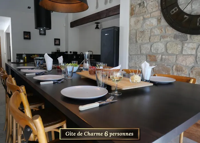 De Charme 6 Ou 8 Personnes En Aubrac Chez Sebastien & Stephanie Casa de Férias *