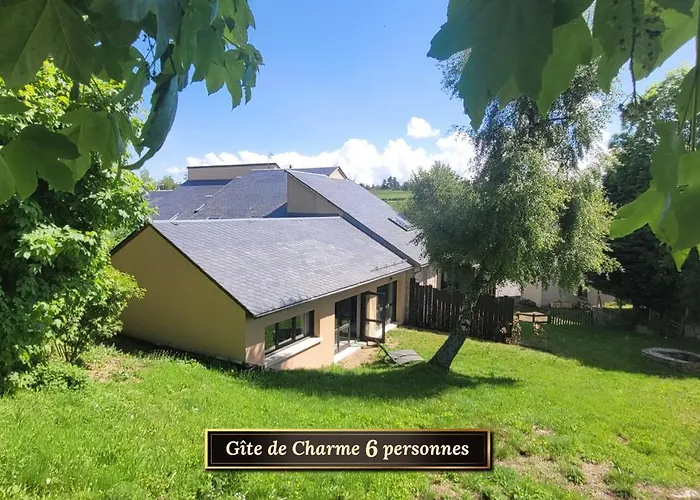 De Charme 6 Ou 8 Personnes En Aubrac Chez Sebastien & Stephanie Casa de Férias *