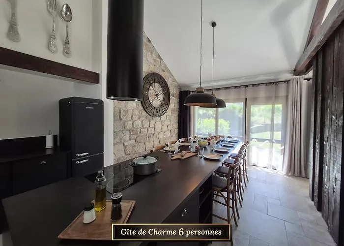 De Charme 6 Ou 8 Personnes En Aubrac Chez Sebastien & Stephanie Peyre-en-Aubrac